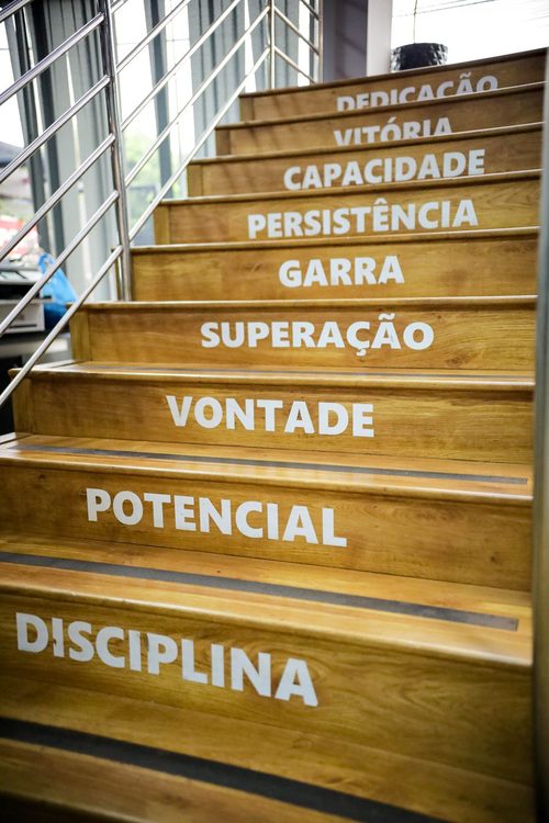 Degraus motivacionais Alka